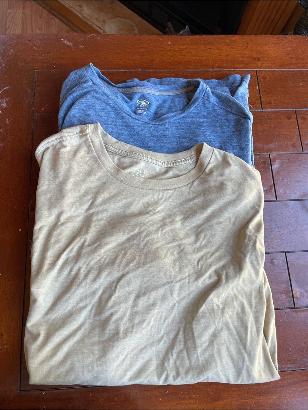 George Short Sleeve Crew Neck T-Shirts in Tan and Blue